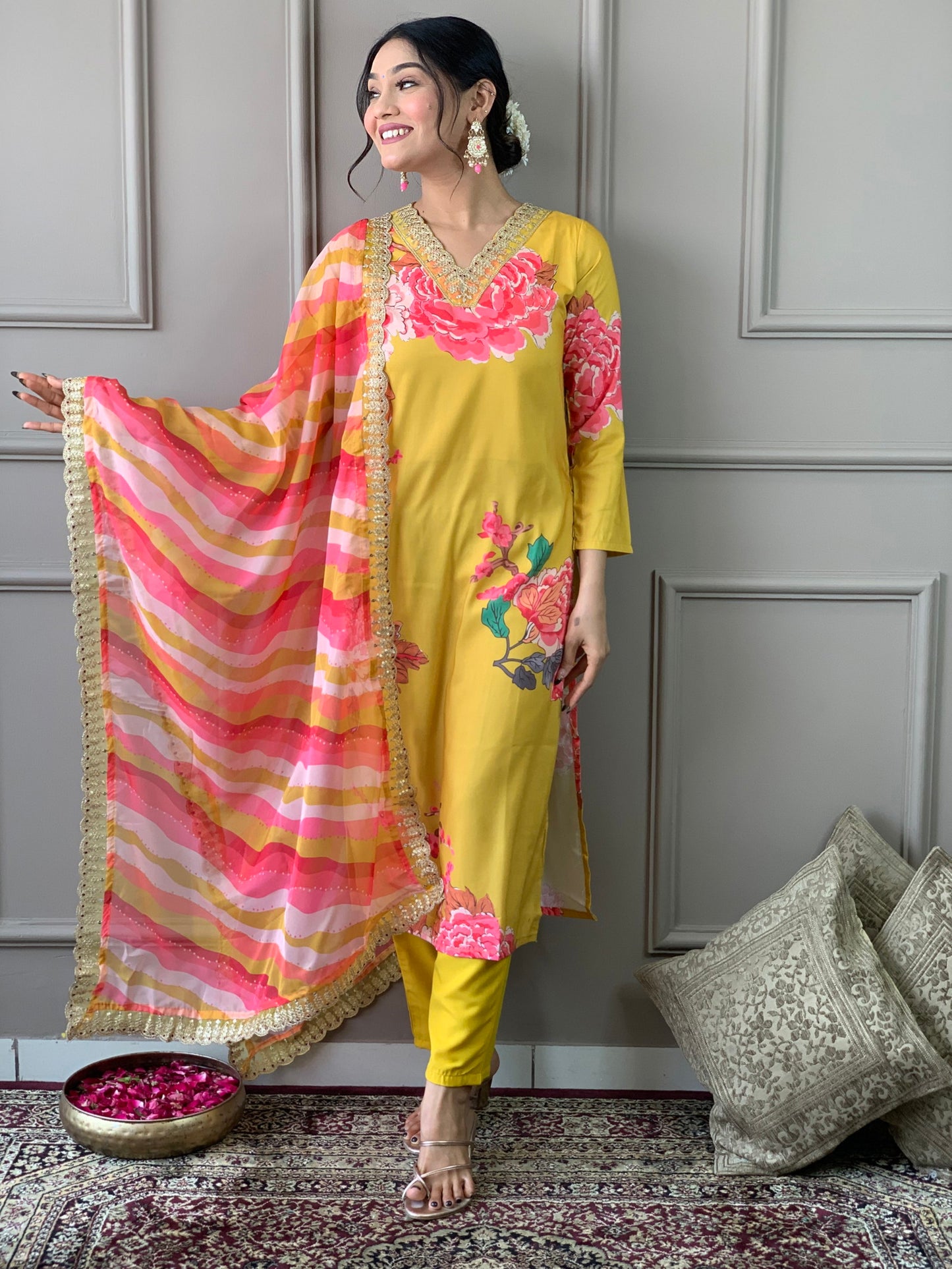 Floral Printed Straight Kurta with Botton and Dupatta