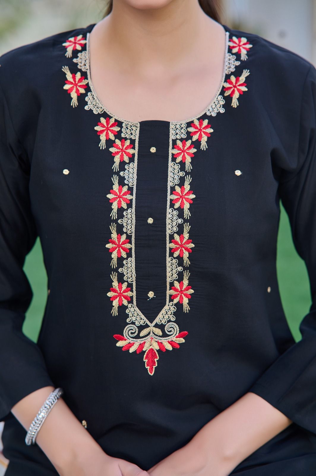 Designer Pure Chanderi  Kurta With Pant And Beautiful Dupatta