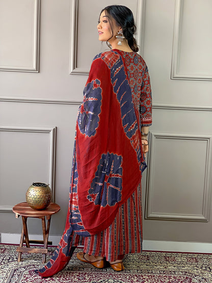 Oaitaari Printed Heavy Duppata Kurta Set With Bottom and Dupatta